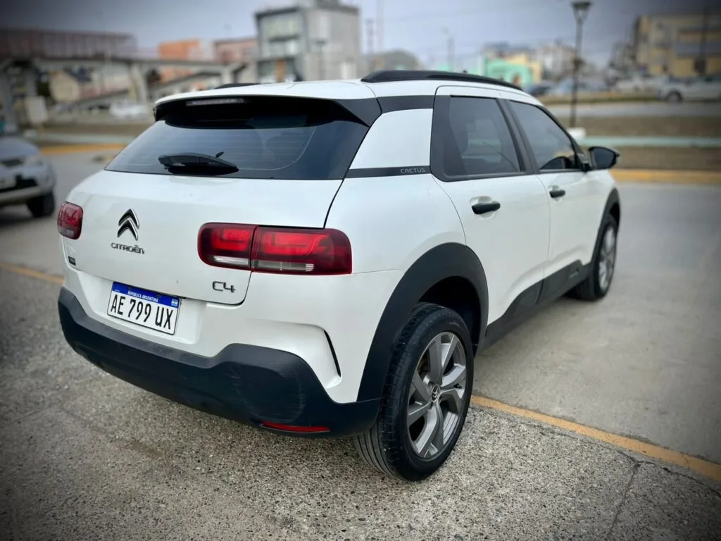 Citroen C4 CACTUS VTI 115 FEEL PACK AM21 – CAJA MANUAL